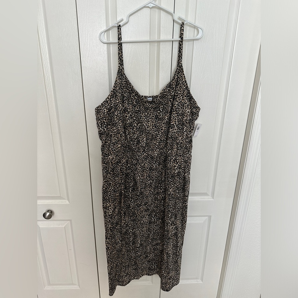 Old Navy Leopard Midi Sleeveless Dress